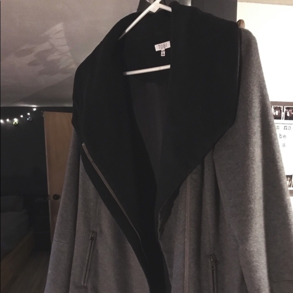 Tobi Women’s Wool Coat